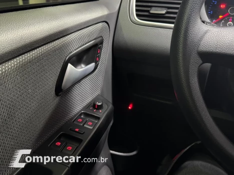 FOX 1.6 MI 8V 4P MANUAL