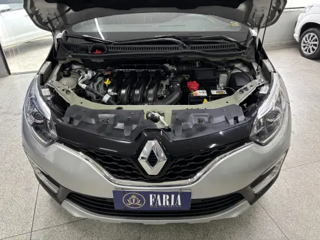 CAPTUR Intense 2.0 16V Flex 5p Aut.