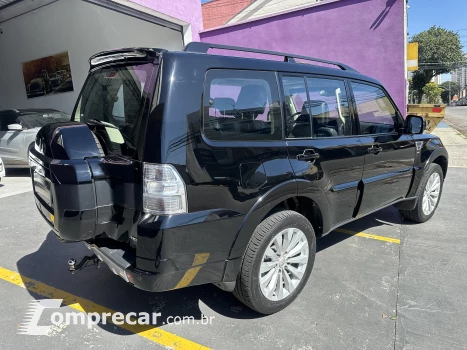 PAJERO FULL 3.8 HPE 4X4 V6 24V