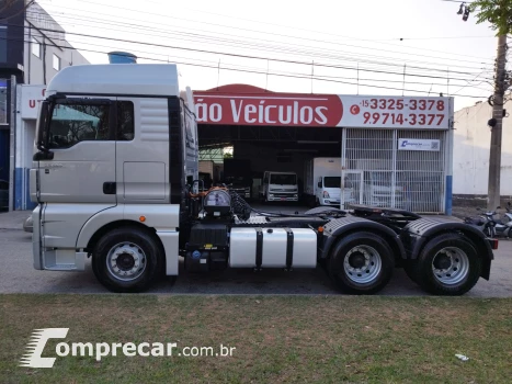 Volkswagen Meteor 29.530 6x4 + Kit caçamba 2 portas