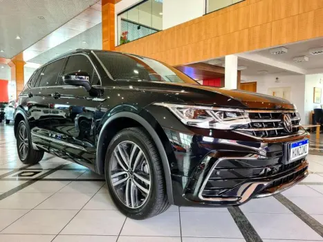 TIGUAN R-LINE TSI 2.0 16V