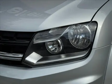 AMAROK 2.0 Comfortline 4X4 CD 16V Turbo Intercooler