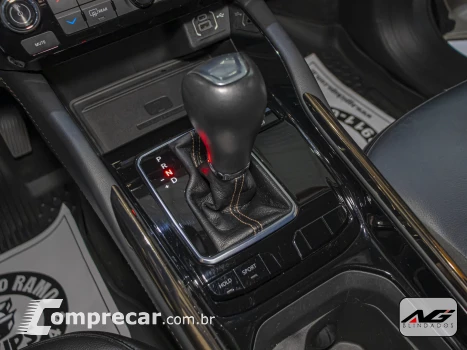 COMMANDER 1.3 T270 Turbo Limited