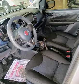 UNO 1.0 EVO Attractive 8V