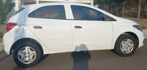 CHEVROLET Onix 1.0MT LS 4 portas