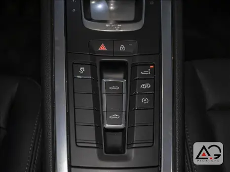 718 2.0 16V H4 Boxster