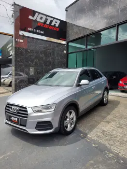 Audi Q3 1.4 TFSI Ambition S Tronic 4 portas