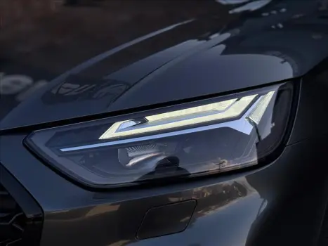 Q5 2.0 55 TFSI Phev Sportback Performance Black Quattro S Tr