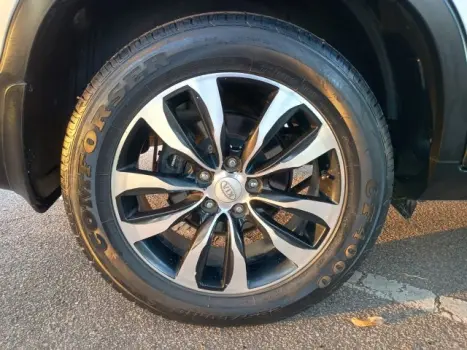 SORENTO - 2.4 EX 4X2 16V 4P AUTOMÁTICO