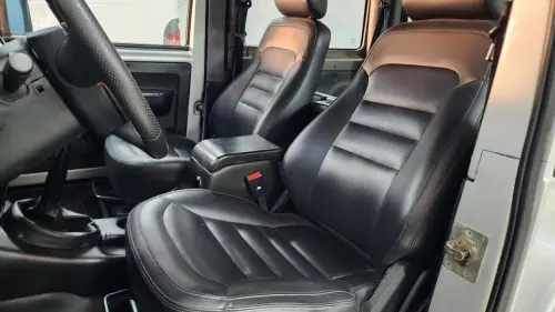 T-4 4x4 3.0 TB Int. Cap. Rígida Diesel