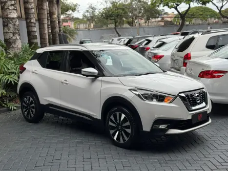NISSAN KICKS 1.6 16V SL 4 portas
