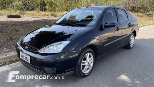 FORD FOCUS 2.0 16V 4 portas