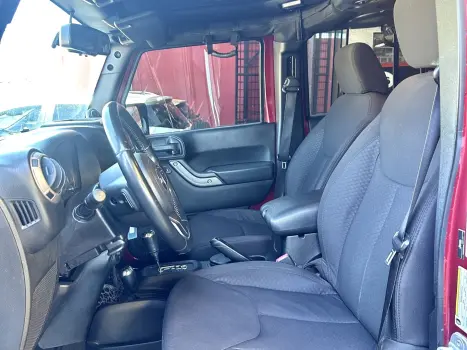 WRANGLER 3.6 UNLIMITED SPORT 4X4 V6 GASOLINA 4P AUTOMÁTICO