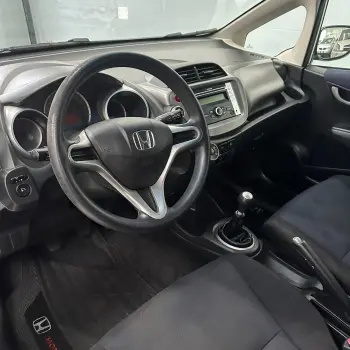 Fit LX 1.4/ 1.4 Flex 8V/16V 5p Mec.