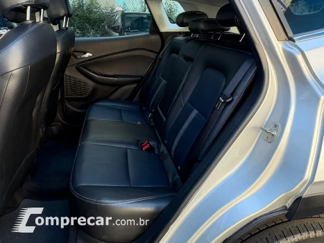 TRACKER 1.2 Turbo Premier