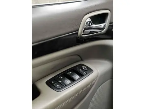 GRAND CHEROKEE 3.6 LAREDO 4X4 V6 24V GASOLINA 4P AUTOMÁTICO