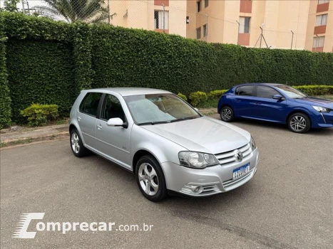 Volkswagen GOLF 1.6 MI Tech 8V 4 portas
