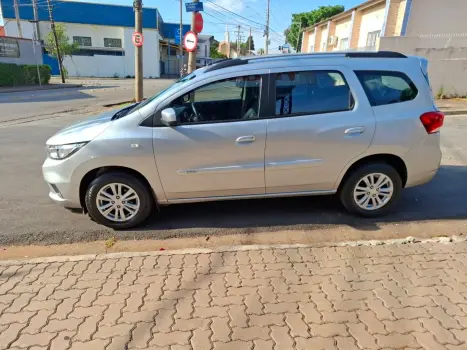 Spin 1.8 Lt 8V Flex 4P Automático