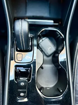 XC40 2.0 T5 R-design AWD Geartronic