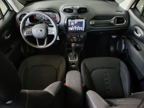 RENEGADE 1.3 T270 TURBO FLEX ALTITUDE AT6 SPORT