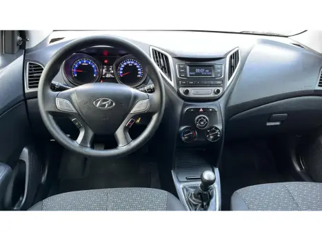 HB20S 1.0 COMFORT PLUS 12V FLEX 4P MANUAL