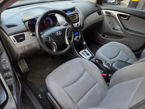 Elantra GLS 1.8 16V Aut.