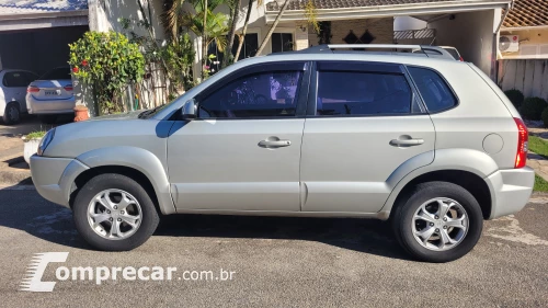 TUCSON 2.0 MPFI GLS 4X2 16V 143cv 2WD