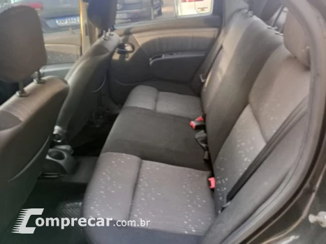 LOGAN - 1.6 EXPRESSION 16V 4P AUTOMÁTICO