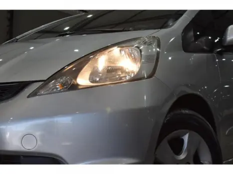 FIT - 1.4 LX 16V 4P MANUAL