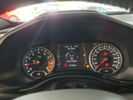 Renegade Longitude 1.8 4x2 Flex 16V Aut.