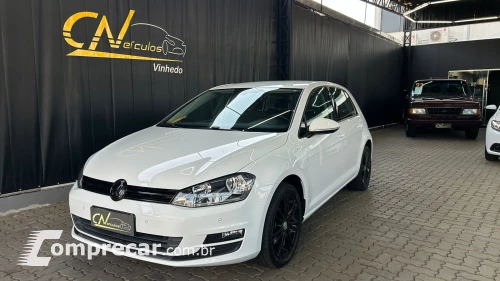 Volkswagen GOLF 1.0 TSI Comfortline 12V 4 portas