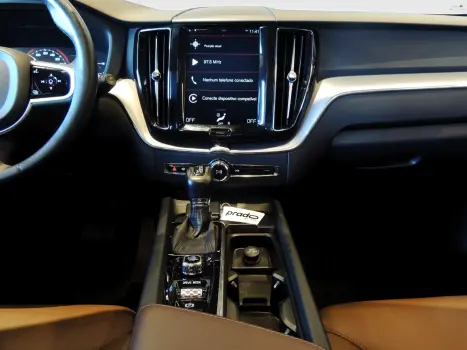 XC60 2.0 T5 Momentum