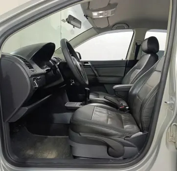 POLO 1.6 MI 8V