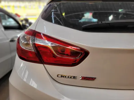 CRUZE Sport LT 1.4 16V TB Flex 5p Aut.