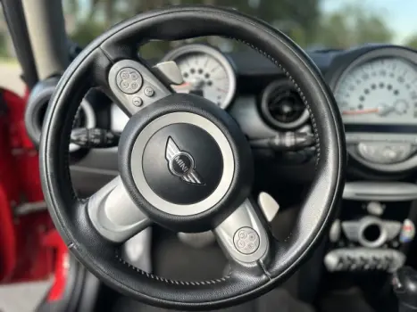 COOPER - 1.6 S 16V TURBO 2P AUTOMÁTICO