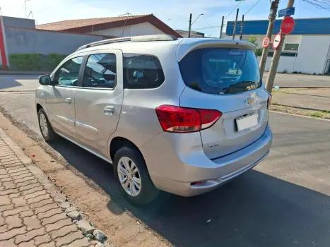 Spin 1.8 Lt 8V Flex 4P Automático