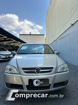 ASTRA 2.0 MPFI Elegance Sedan 8V