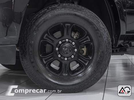 2500 6.7 I6 Turbo Laramie Night Edition CD 4X4