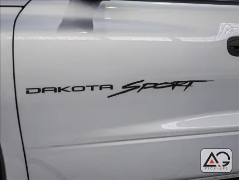 DAKOTA 2.5 Sport 4X2 CD 8V Turbo
