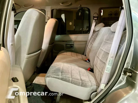 Explorer 4.0 V6 24V XLT AUTOMÁTICO