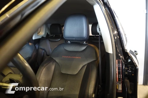 Compass 2.0 16V 4P TRAILHAWK TURBO DIESEL 4X4 AUTOMÁTICO