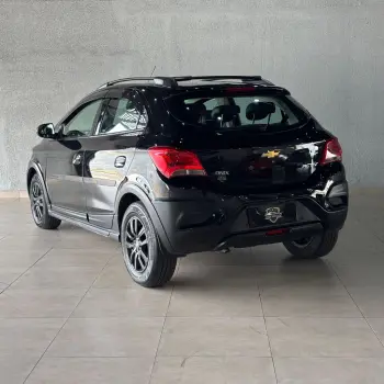 ONIX HATCH ACTIV 1.4 8V Flex 5P Aut.