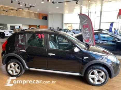 SANDERO - 1.6 STEPWAY 16V 4P MANUAL