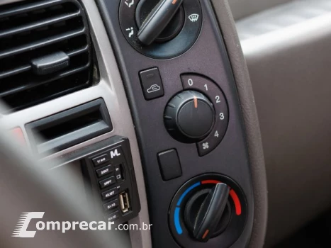 HR - 2.5 TCI HD LONGO SEM CAÇAMBA 4X2 8V 97CV TURBO INTERCOO