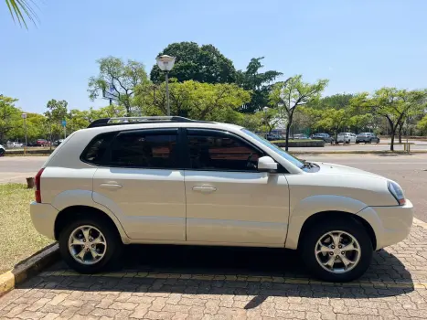 TUCSON 2.0 MPFI GLS 16V 143cv 2WD