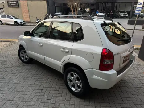 TUCSON 2.0 MPFI GLS 16V 143cv 2WD