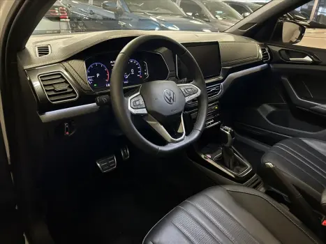 T-CROSS 1.4 250 TSI TOTAL FLEX HIGHLINE AUTOMÁTICO