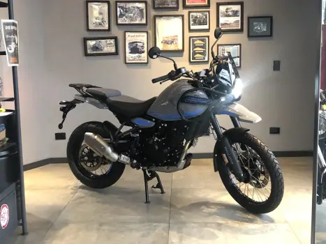 ROYAL ENFIELD  HIMALAYAN