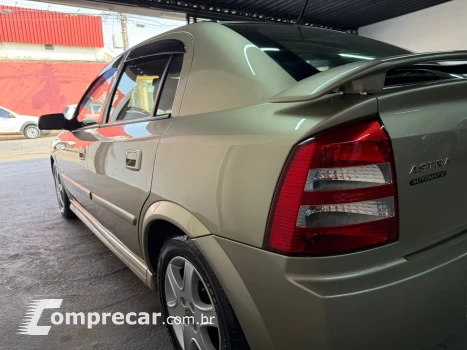 ASTRA 2.0 MPFI Advantage 8V