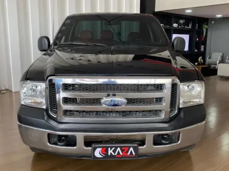 F-250 - 4.2 XLT 4X2 CS TURBO INTERCOOLER 2P MANUAL